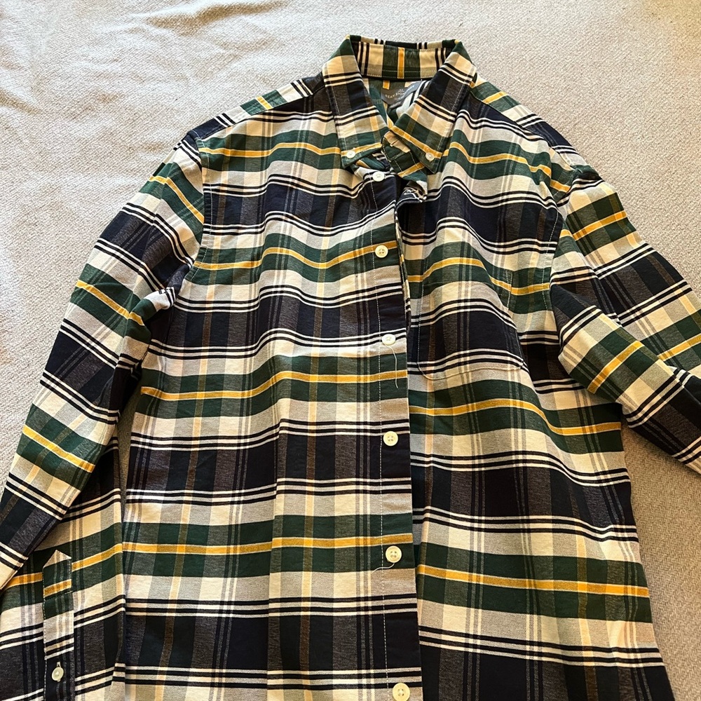 LL Bean Signature slim fit button down